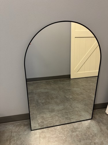 Matte black pivot - matte,